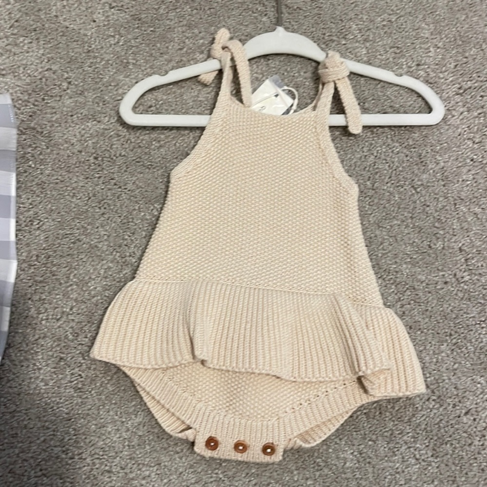 Organic knit ruffle romper by Quincy Mae